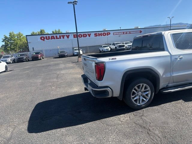 Used 2021 GMC Sierra 1500 SLT w/ SLT Premium Plus Package AWD/4WD image 19
