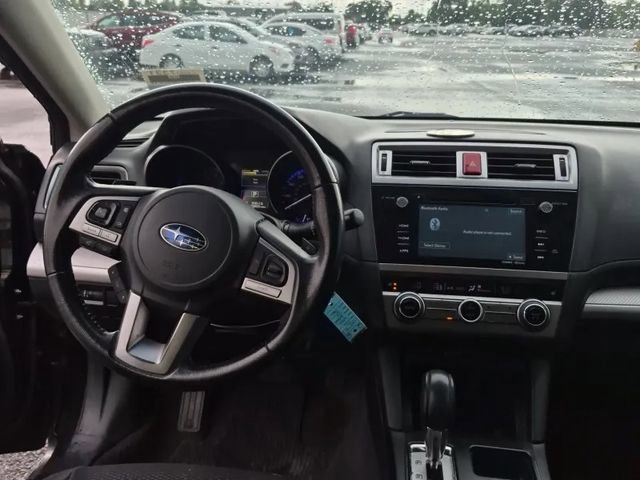 Used 2016 Subaru Outback 2.5i Premium AWD/4WD image 9