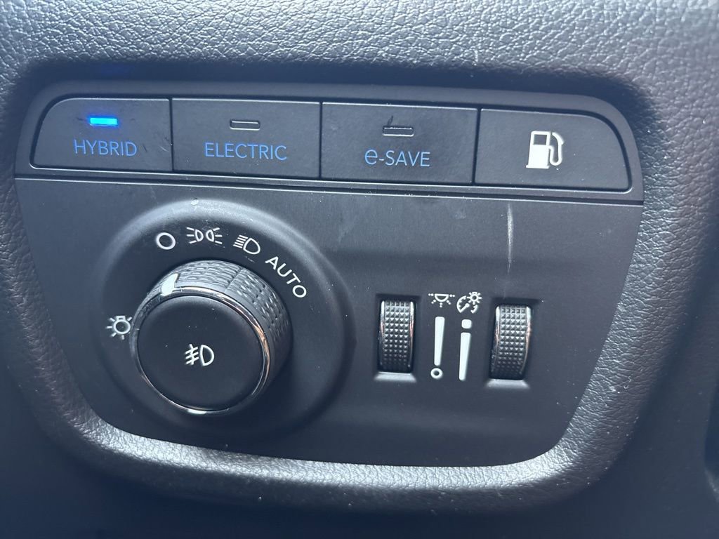 Used 2024 Jeep Grand Cherokee Limited 4xe image 24