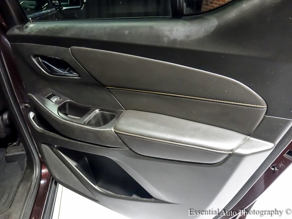 Used 2020 Chevrolet Traverse LT w/ LPO, Floor Liner Package image 30