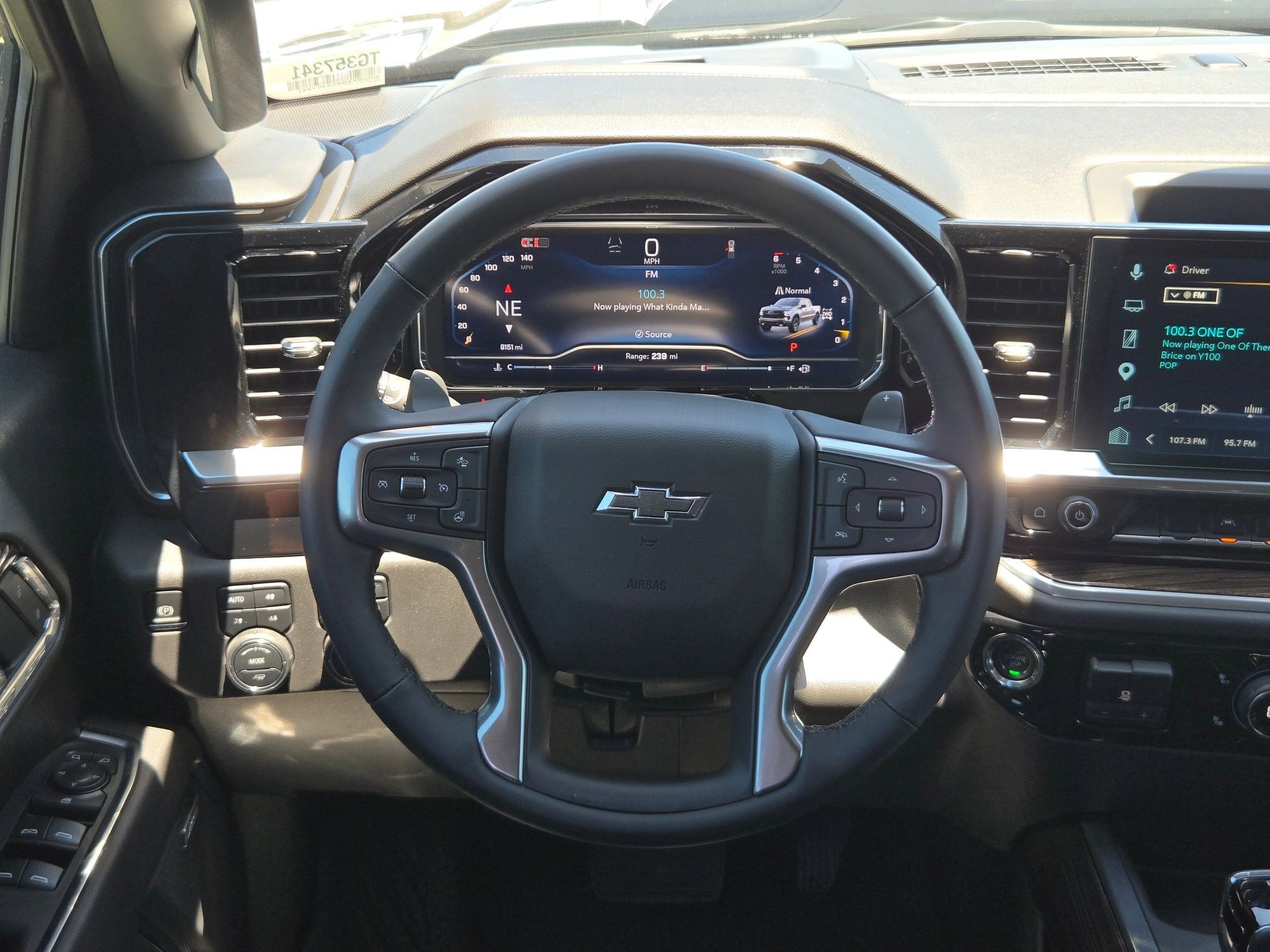 Certified 2025 Chevrolet Silverado 1500 LT Trail Boss w/ Convenience Package II AWD/4WD image 17