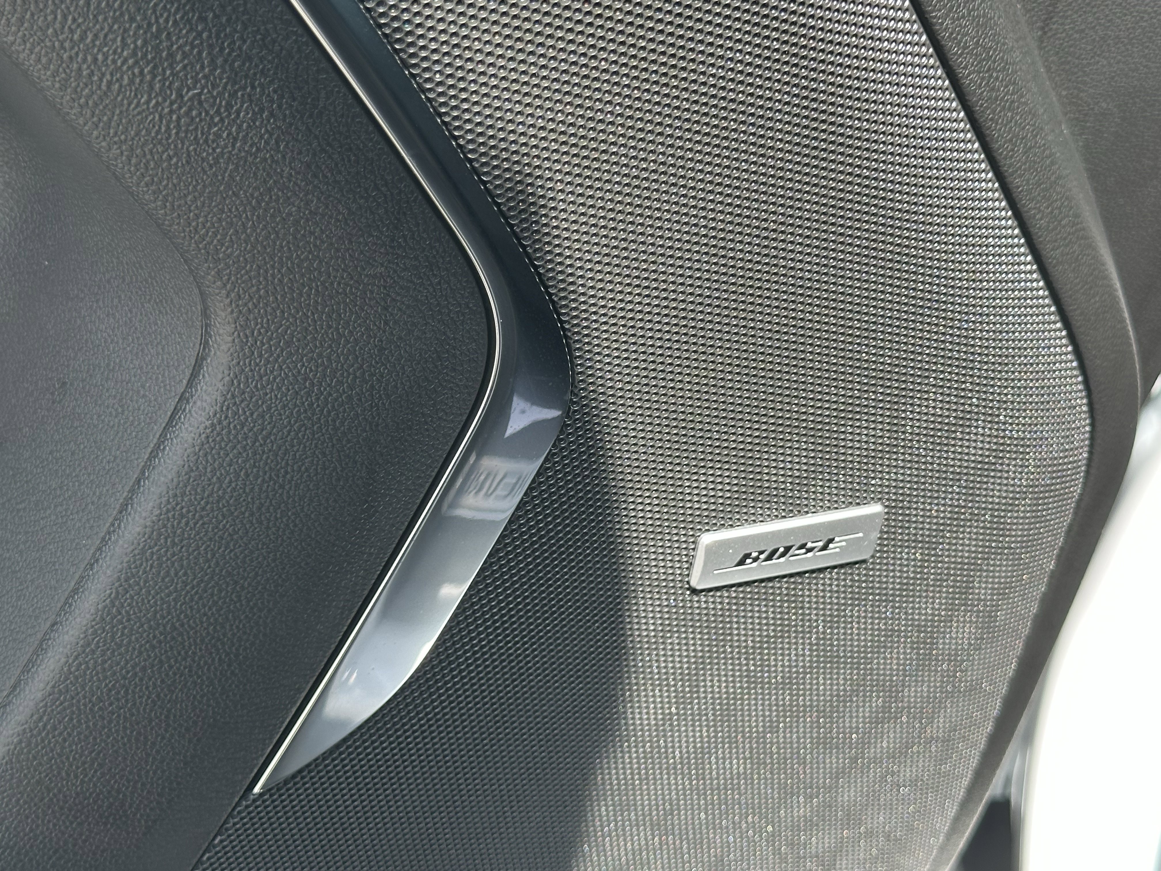 New 2026 Chevrolet Suburban LT w/ Comfort Package image 16