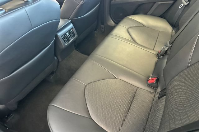 Used 2024 Toyota Camry XSE FWD image 16