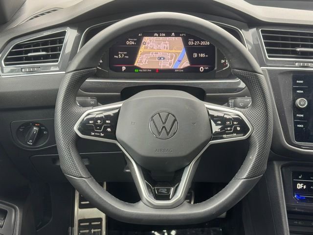 Used 2022 Volkswagen Tiguan SEL R-Line image 22