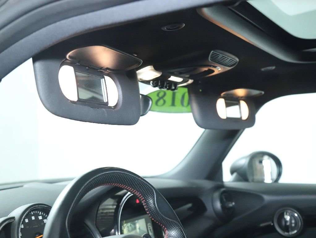 Used 2018 MINI Cooper S FWD image 19