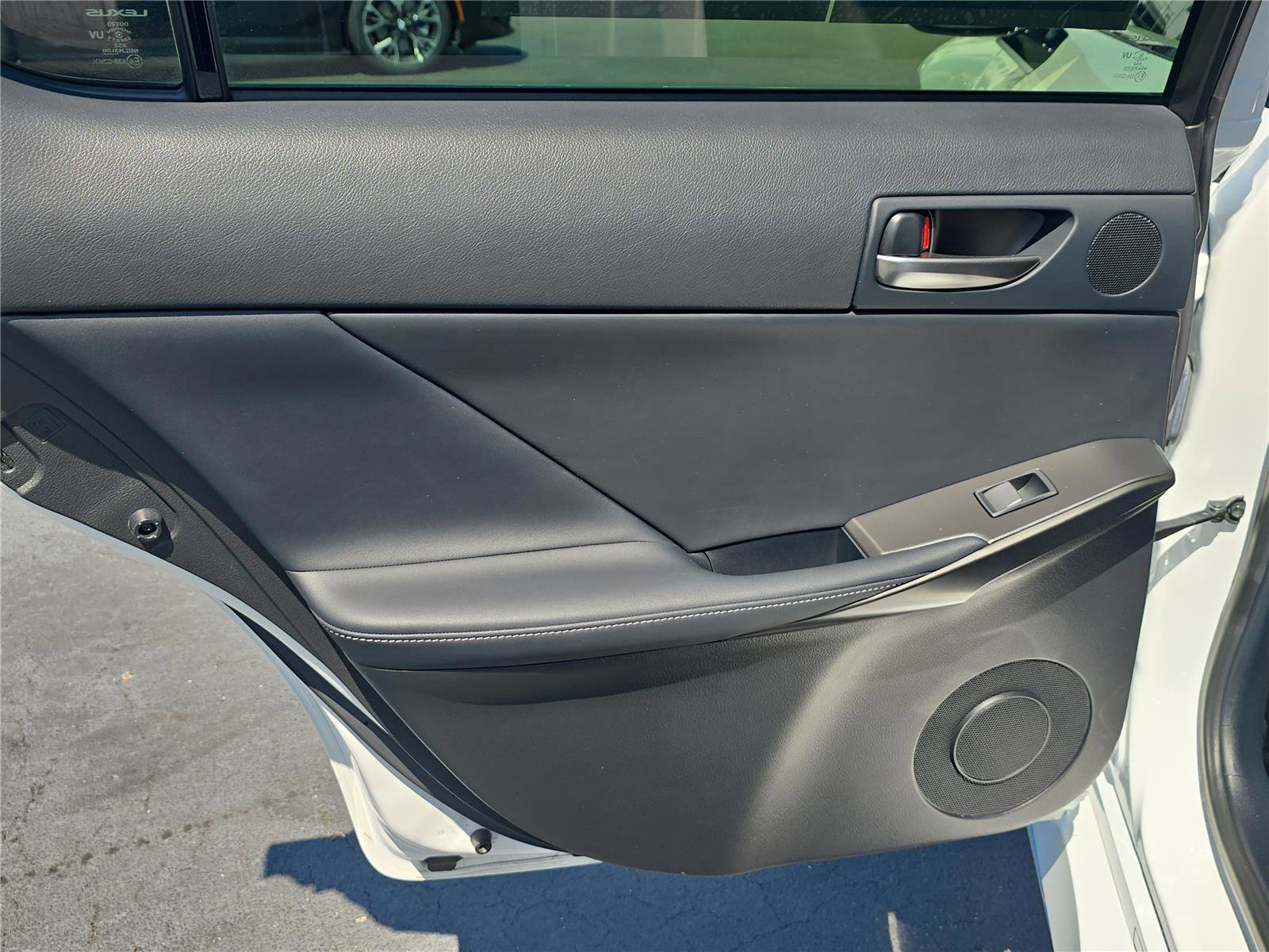 Used 2022 Lexus IS 350 F Sport image 8