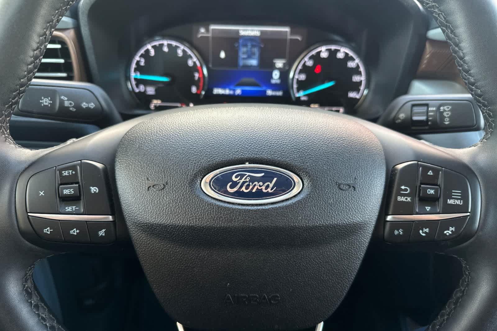 Used 2023 Ford Maverick Lariat w/ Lariat Luxury Package AWD/4WD image 25