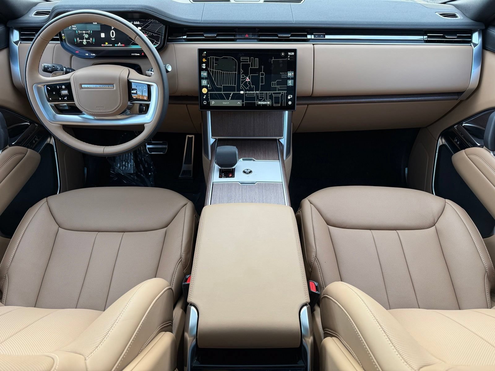 New 2027 Land Rover Range Rover Long Wheelbase SE AWD/4WD image 19