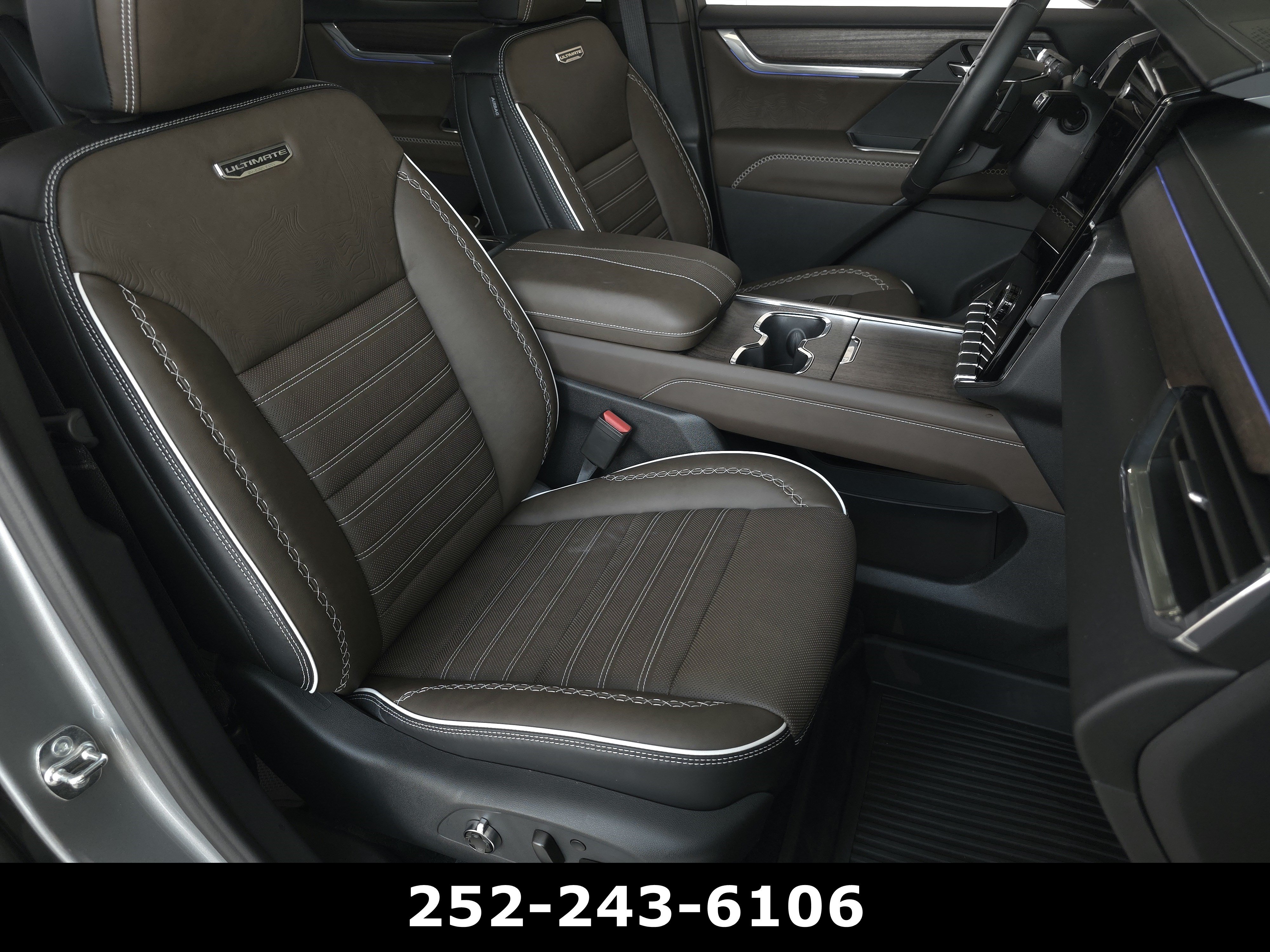 Used 2026 GMC Acadia Denali Ultimate w/ LPO, Floor Liner Package AWD/4WD image 41