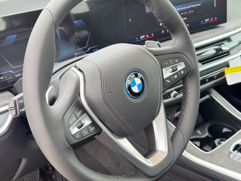 Used 2026 BMW X5 xDrive50e w/ Premium Package AWD/4WD image 12