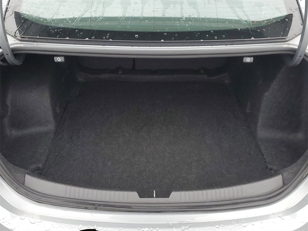 Used 2024 Chevrolet Malibu LT image 7