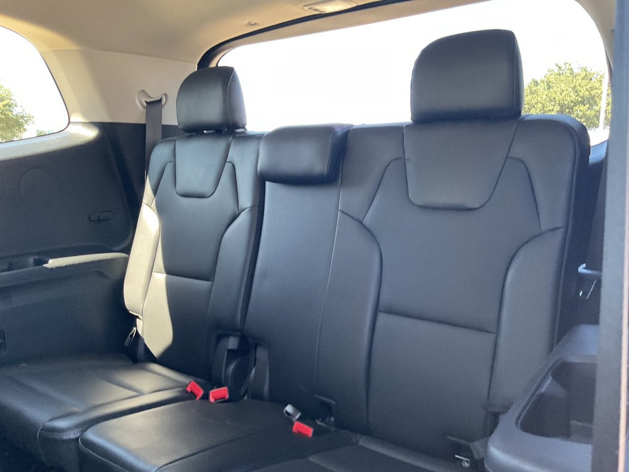 Used 2025 Kia Telluride S FWD image 10