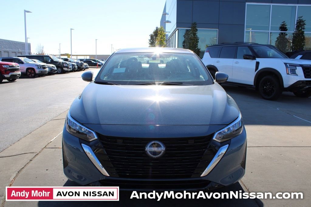 New 2025 Nissan Sentra SV image 2