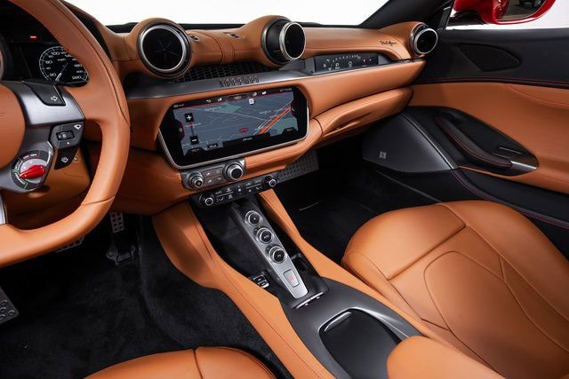 Certified 2019 Ferrari Portofino image 31
