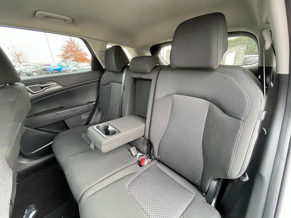 New 2026 Kia Carnival SX Prestige FWD image 25