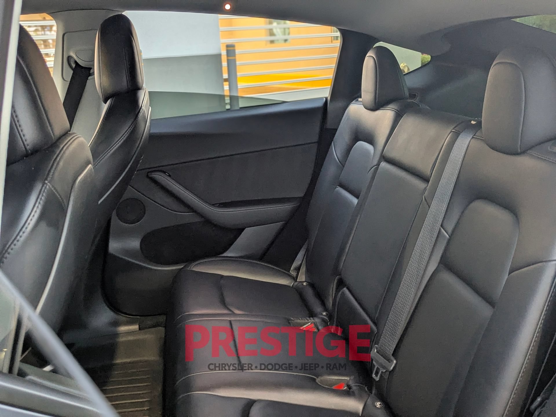 Used 2023 Tesla Model Y Performance AWD/4WD image 31