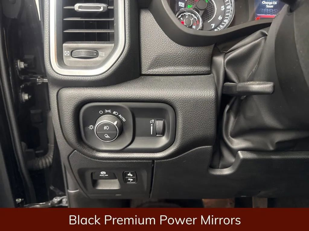 Used 2025 RAM 1500 Big Horn AWD/4WD image 15