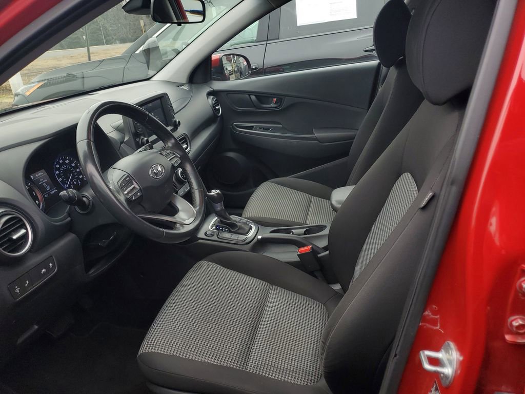 Used 2020 Hyundai Kona SEL image 12