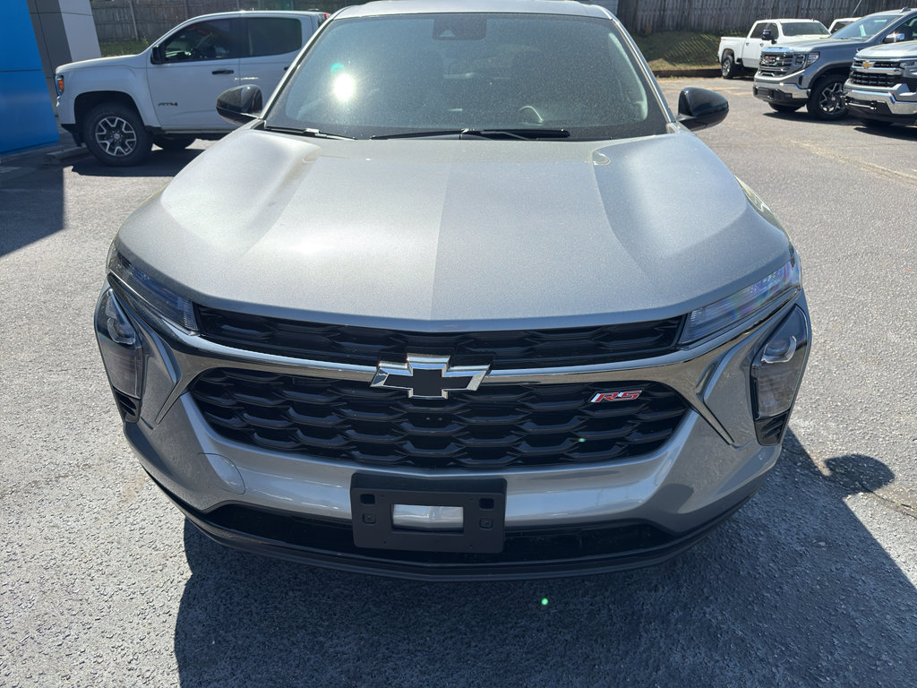 New 2026 Chevrolet Trax RS w/ Sunroof Package image 8