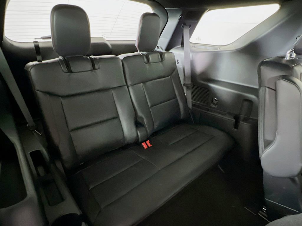 New 2026 Ford Explorer ST-Line w/ ST-Line Street Pack image 17