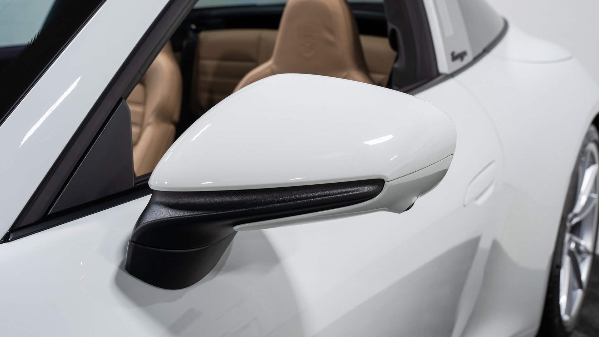 Used 2024 Porsche 911 Targa 4 GTS image 28