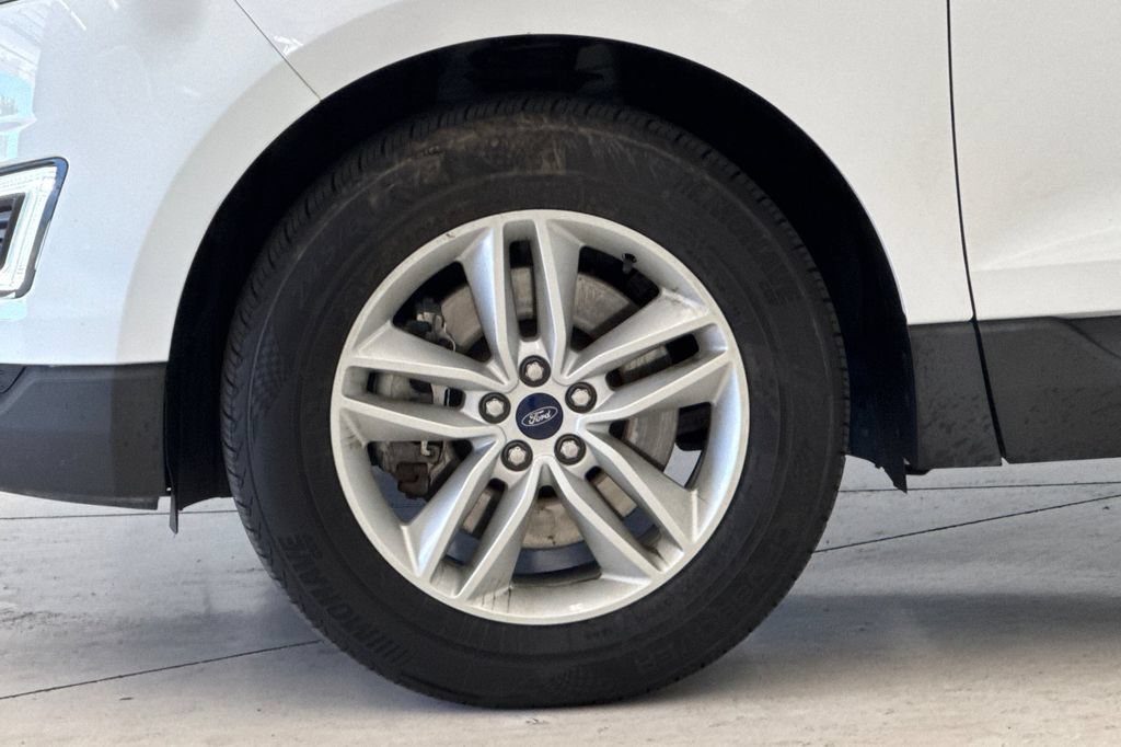 Used 2018 Ford Edge SEL AWD/4WD image 27