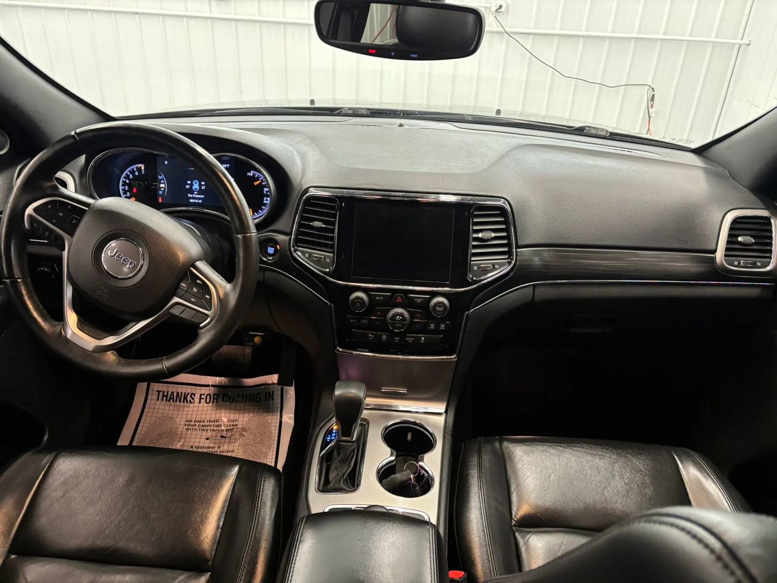 Used 2019 Jeep Grand Cherokee Limited AWD/4WD image 35