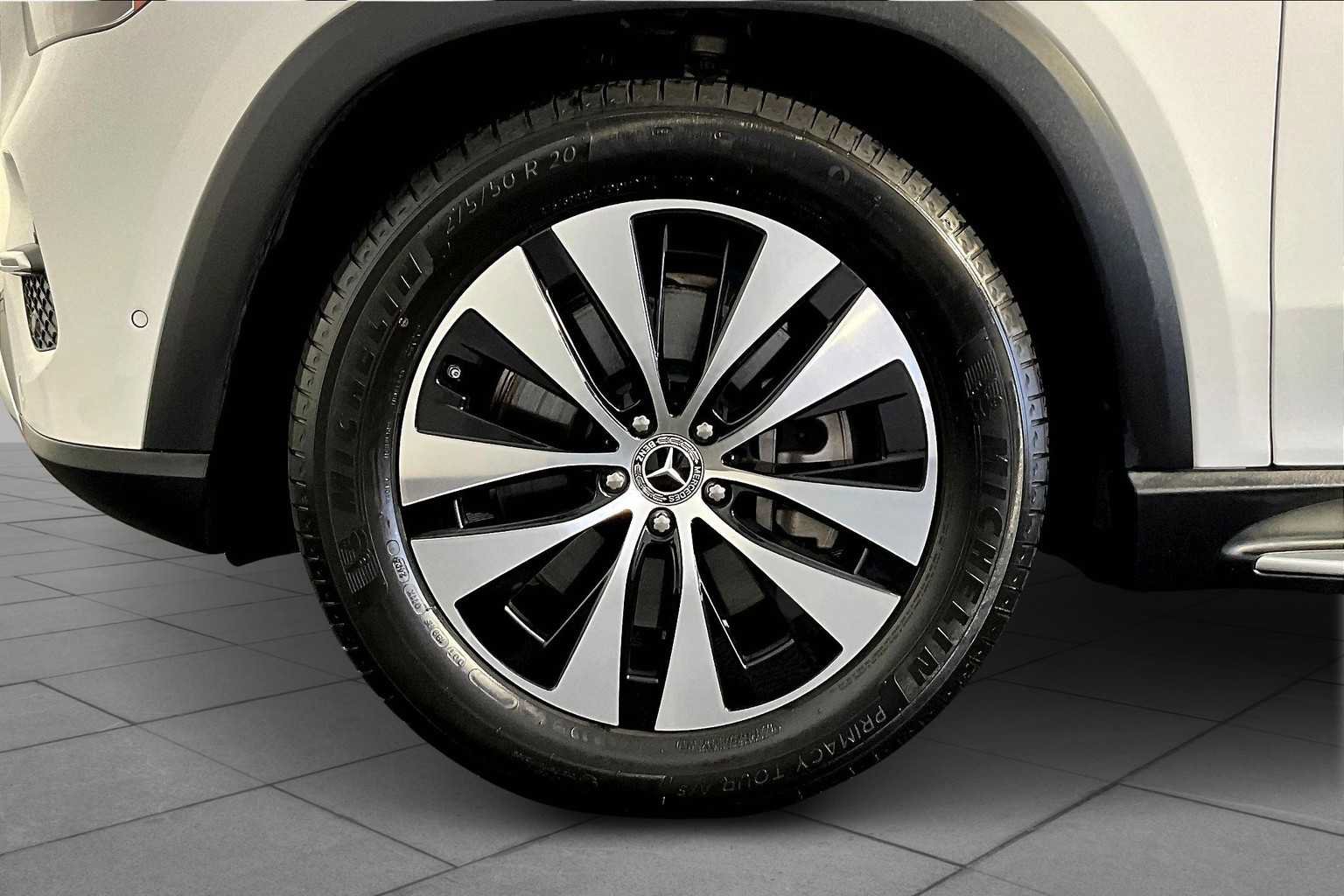Certified 2024 Mercedes-Benz GLE 450 4MATIC image 10