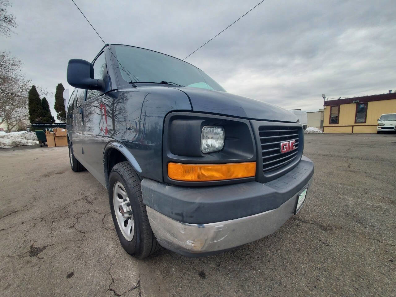 Used 2014 GMC Savana 1500 AWD image 13