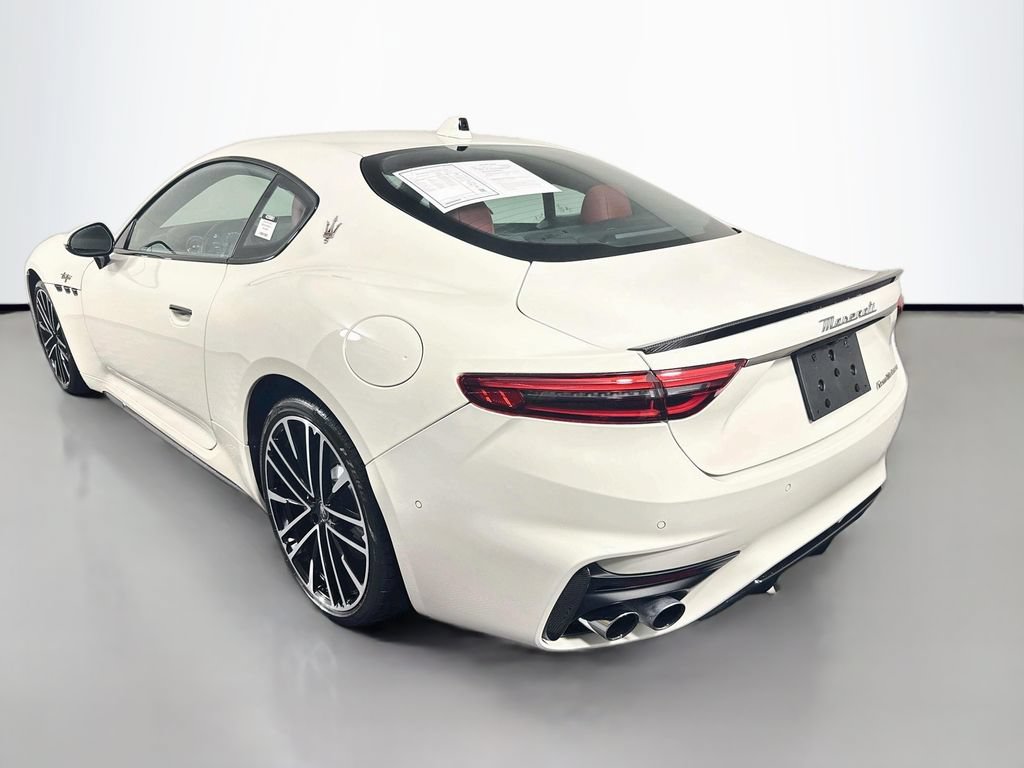 Used 2024 Maserati GranTurismo Trofeo AWD/4WD image 7