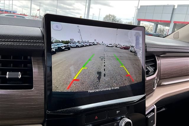 Used 2022 Ford Expedition Limited AWD/4WD image 13