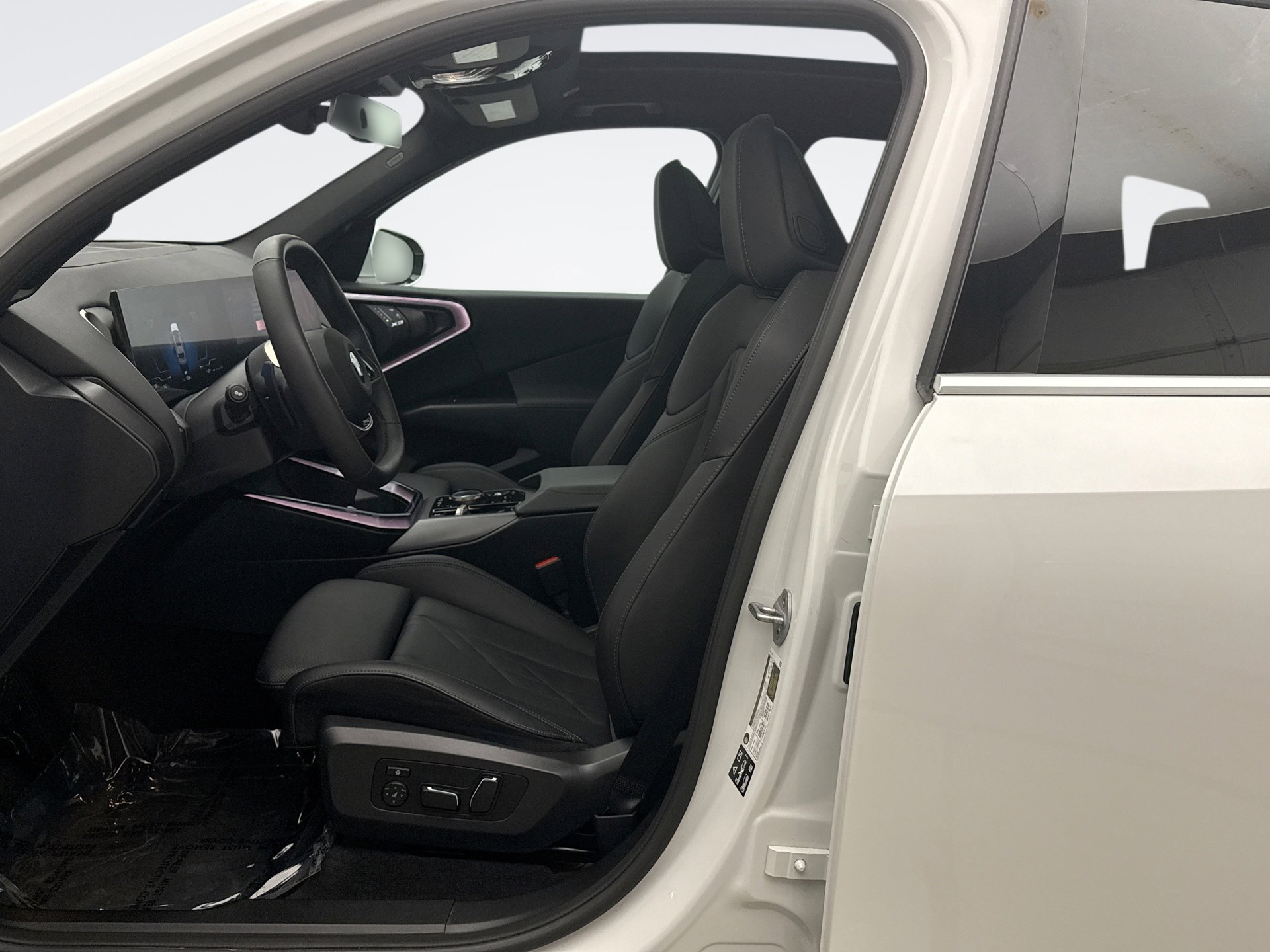 Used 2025 BMW X3 xDrive30i AWD/4WD image 11