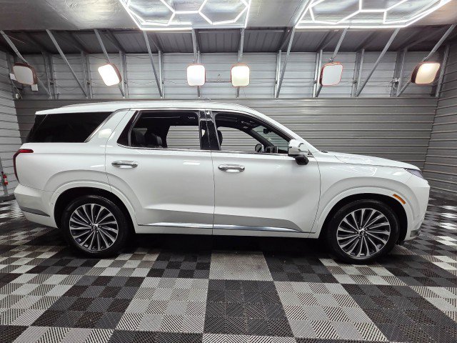 Used 2024 Hyundai Palisade Calligraphy FWD image 10
