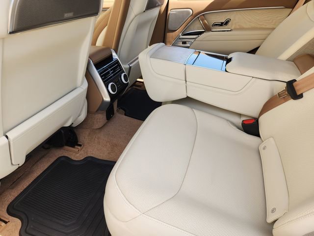 New 2026 Land Rover Range Rover SV image 19