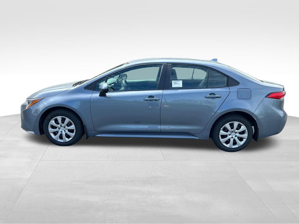 New 2026 Toyota Corolla LE FWD video 2