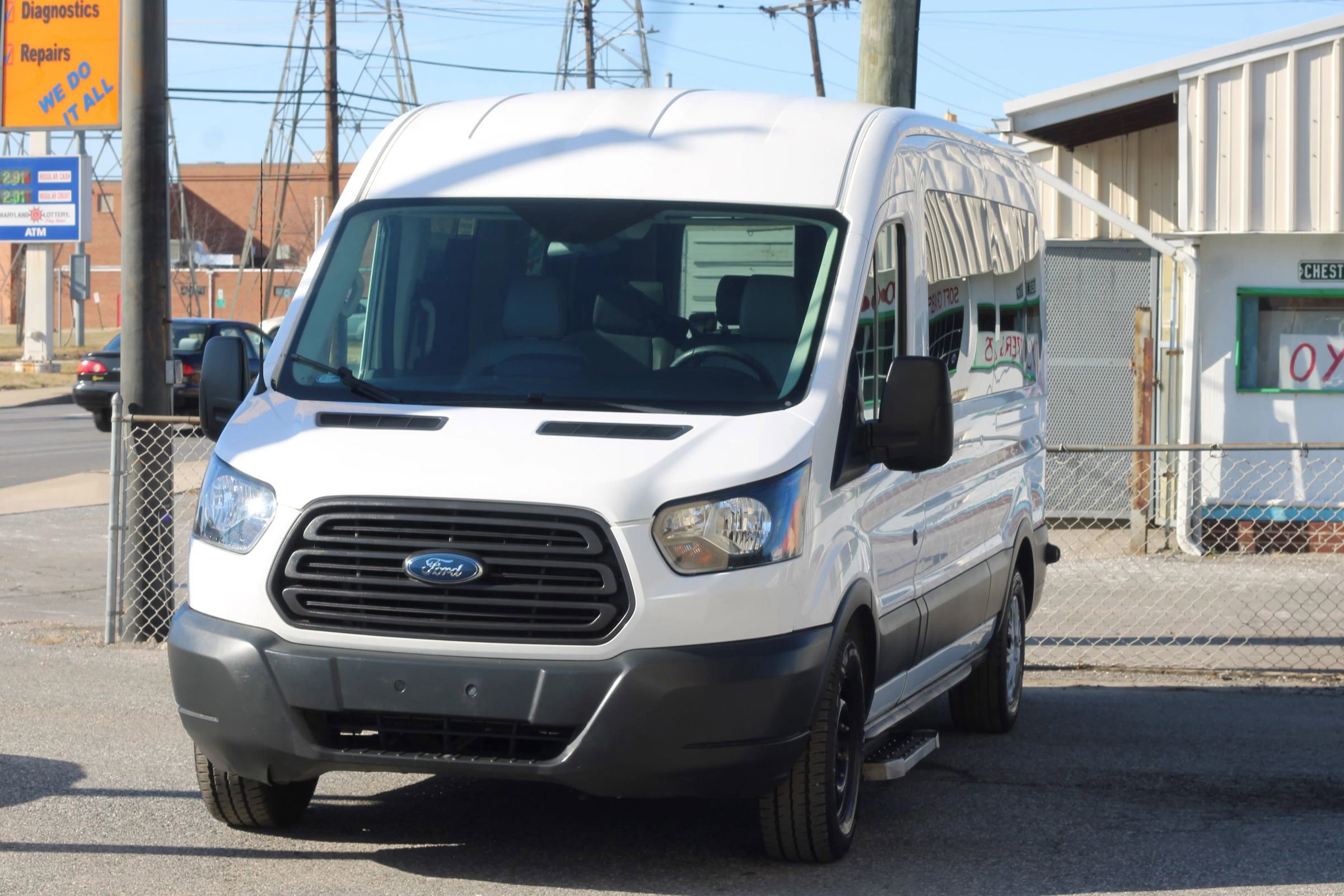 Used 2016 Ford Transit 350 XL image 3