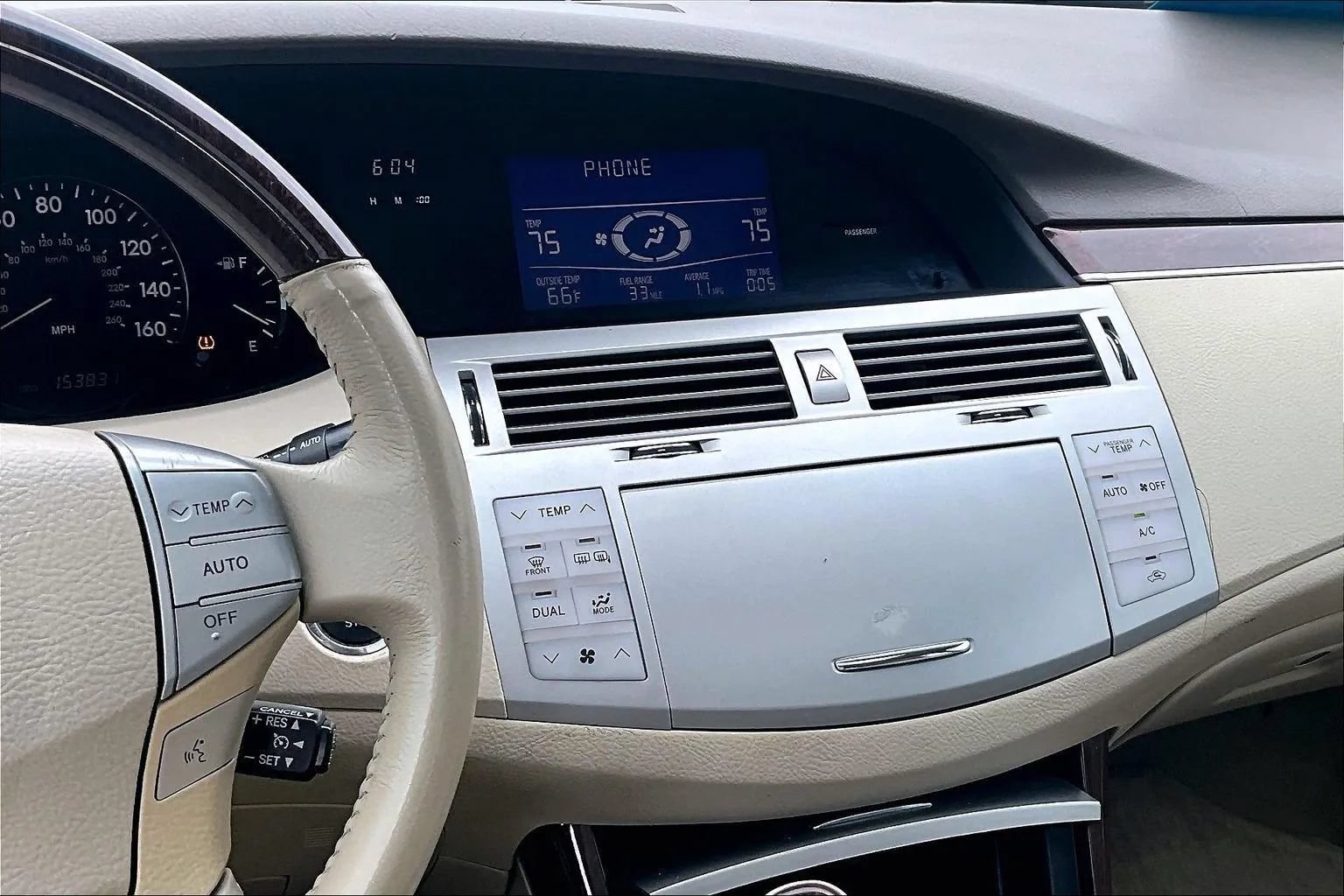 Used 2008 Toyota Avalon FWD image 13