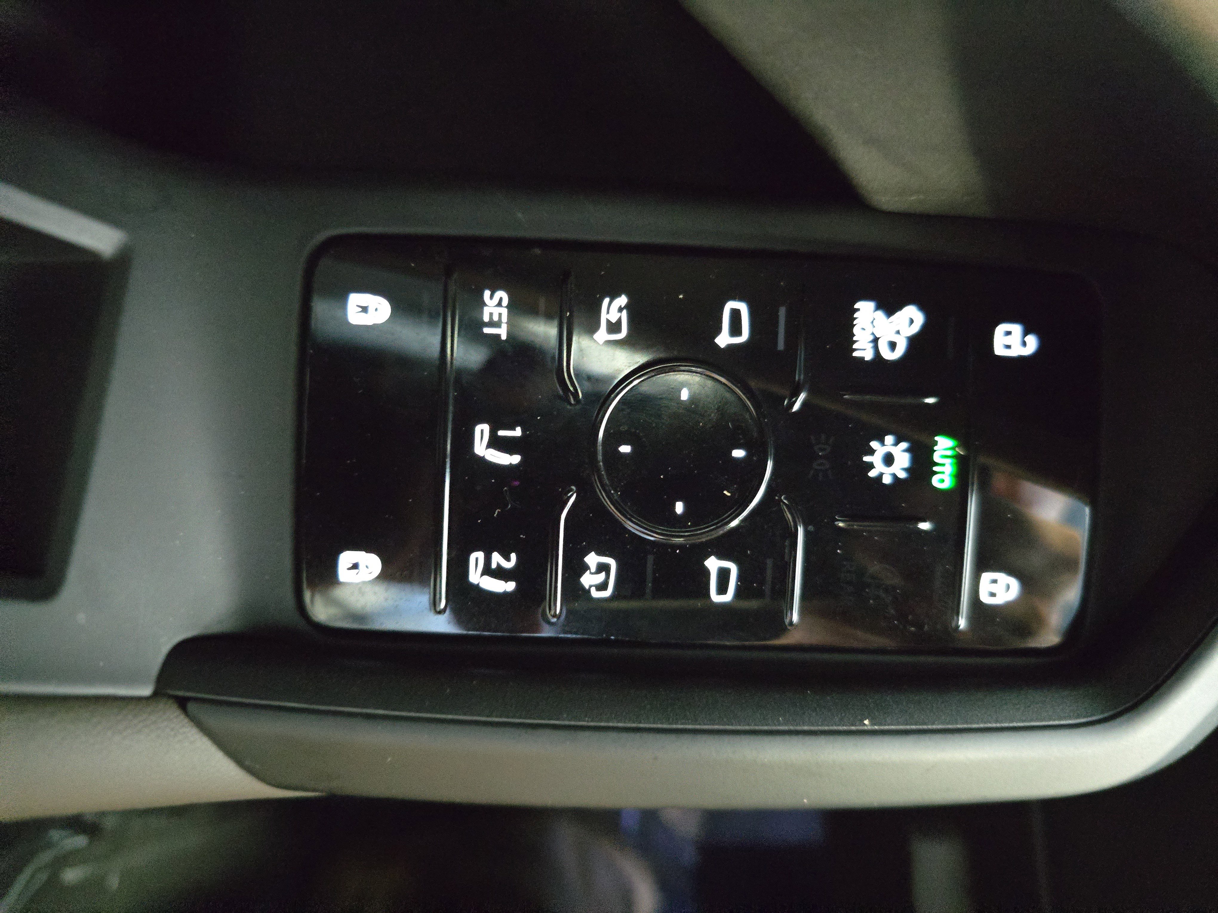 Used 2025 Audi Q5 Prestige AWD/4WD image 25
