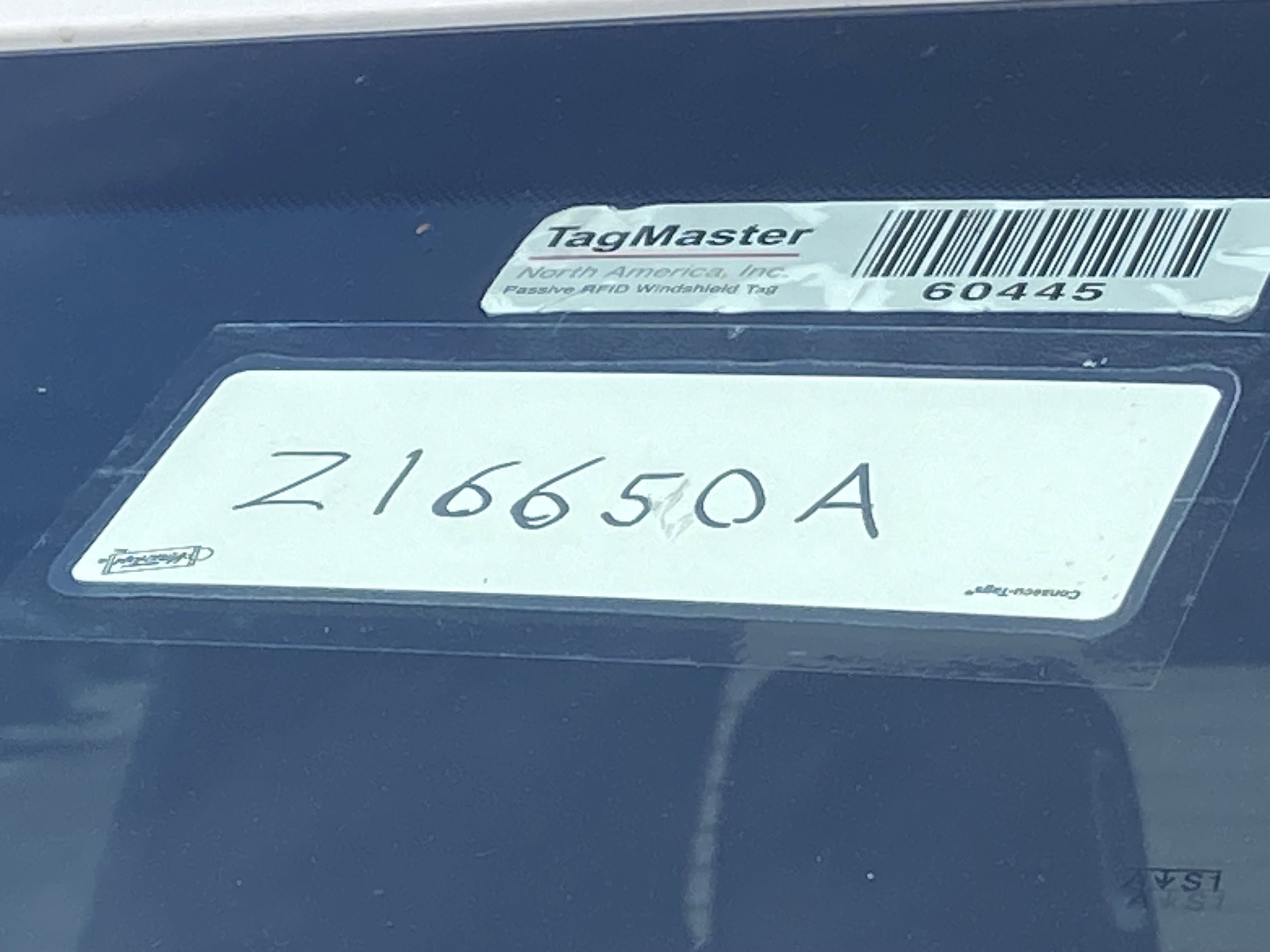 Used 2023 Rivian R1T Adventure image 10