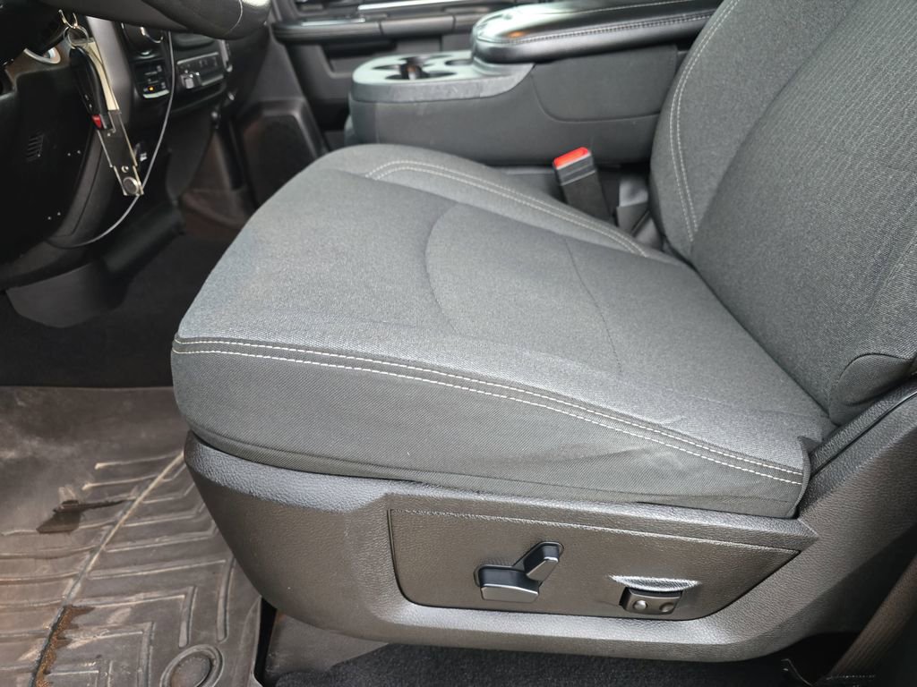 Used 2021 RAM 1500 Classic Warlock w/ Trailer & Traction Group AWD/4WD image 29