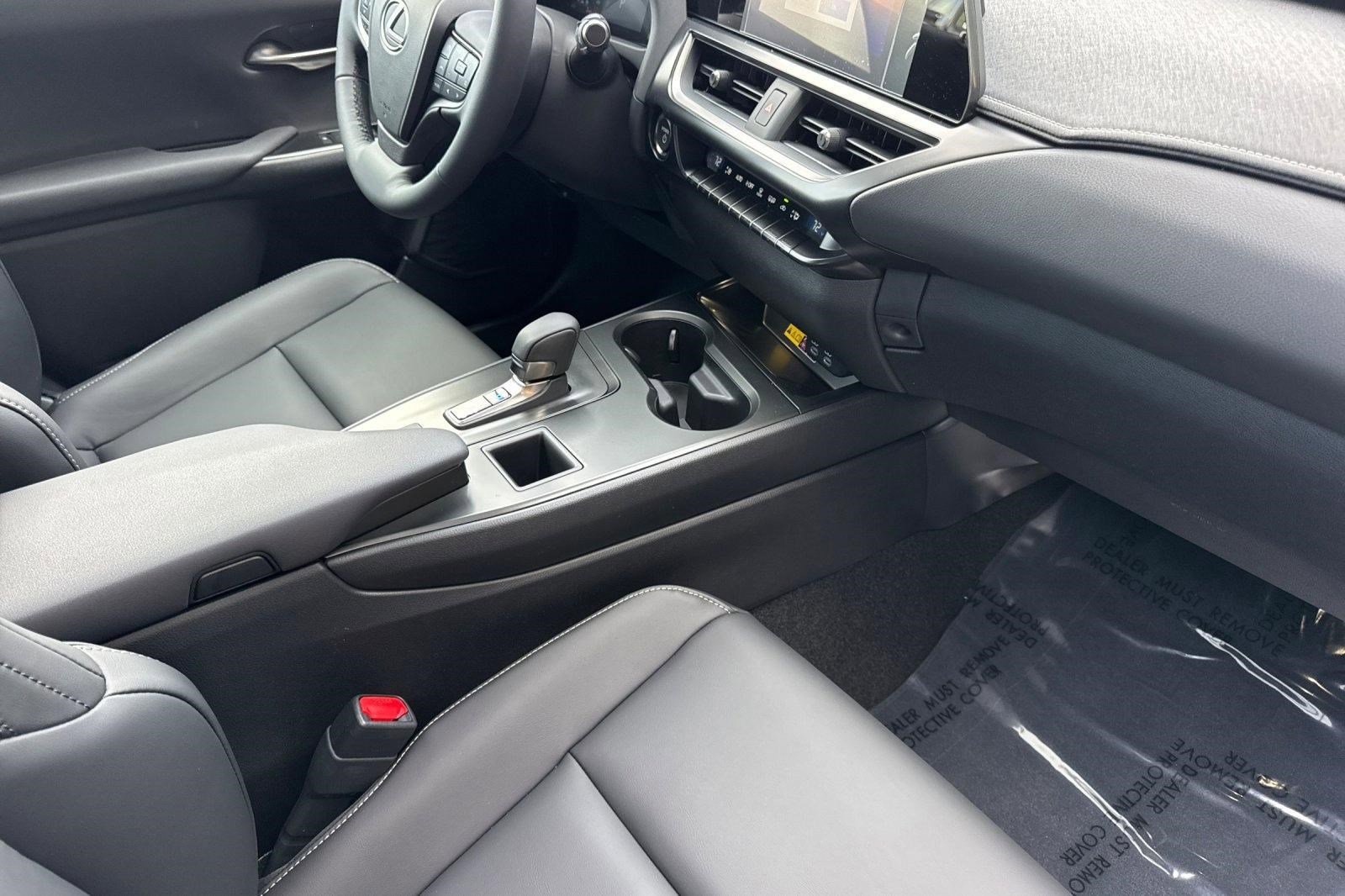 New 2026 Lexus UX 300h FWD image 26