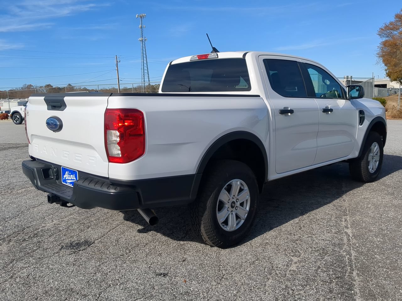 New 2025 Ford Ranger XL w/ Trailer Tow Package RWD image 3