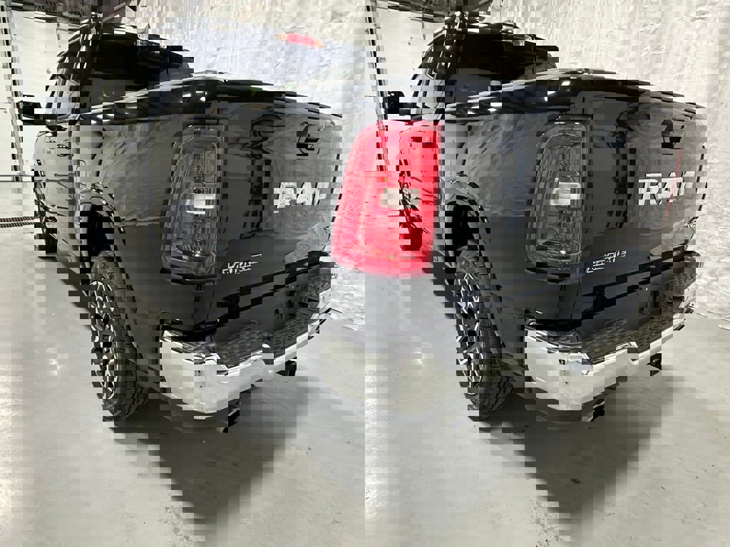 Used 2025 RAM 1500 Laramie image 5