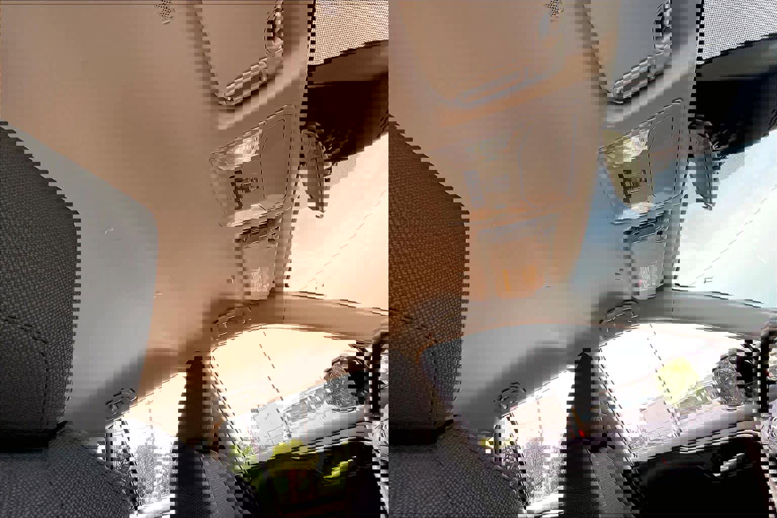 Used 2025 Toyota RAV4 XLE image 15