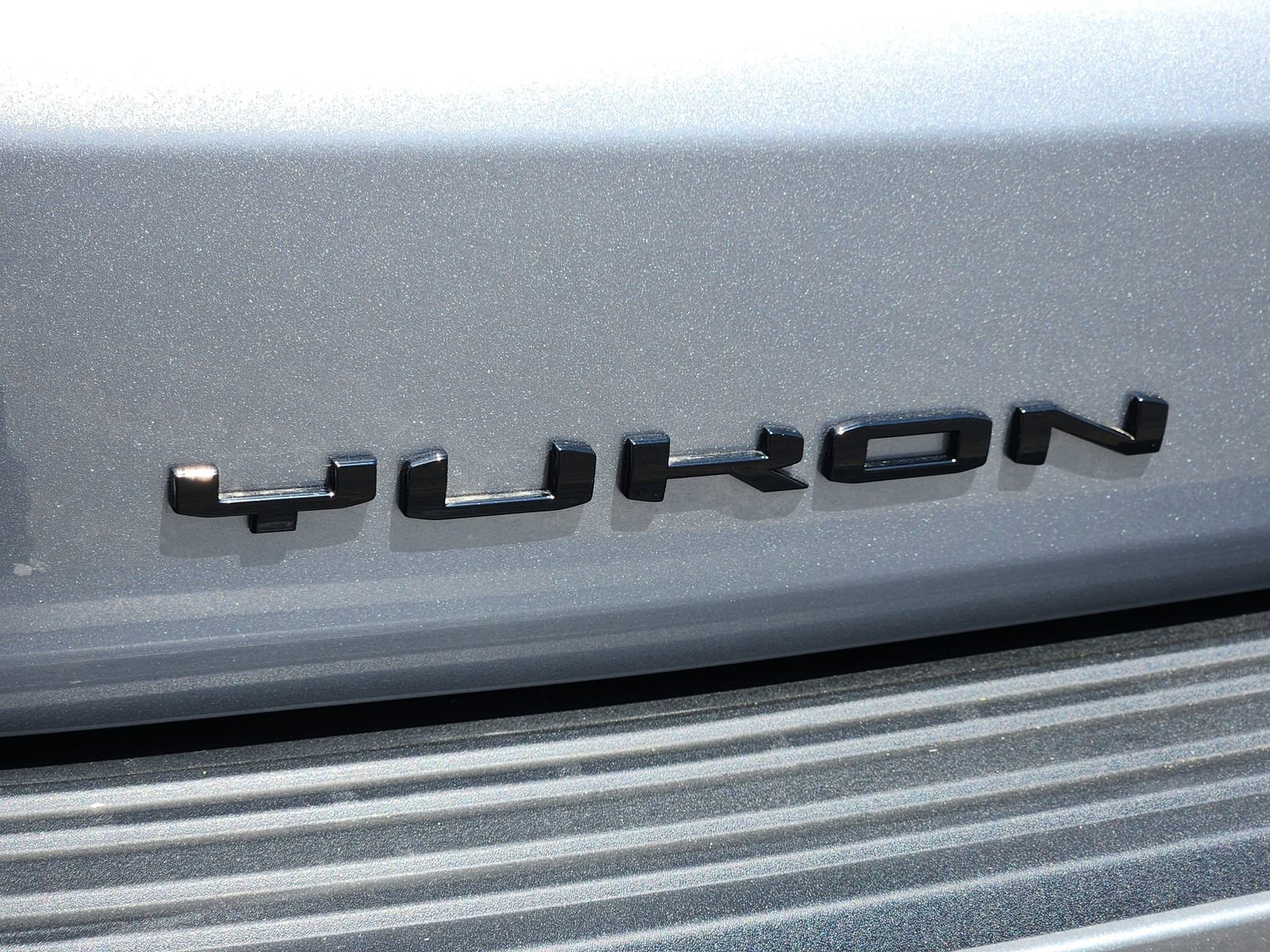 New 2026 GMC Yukon Denali w/ Denali Reserve Package image 12