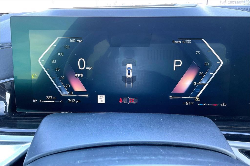 Used 2023 BMW X7 xDrive40i w/ Parking Assistance Package image 27