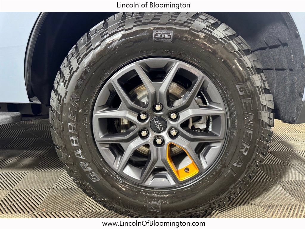 Used 2025 Ford Expedition Tremor AWD/4WD image 35