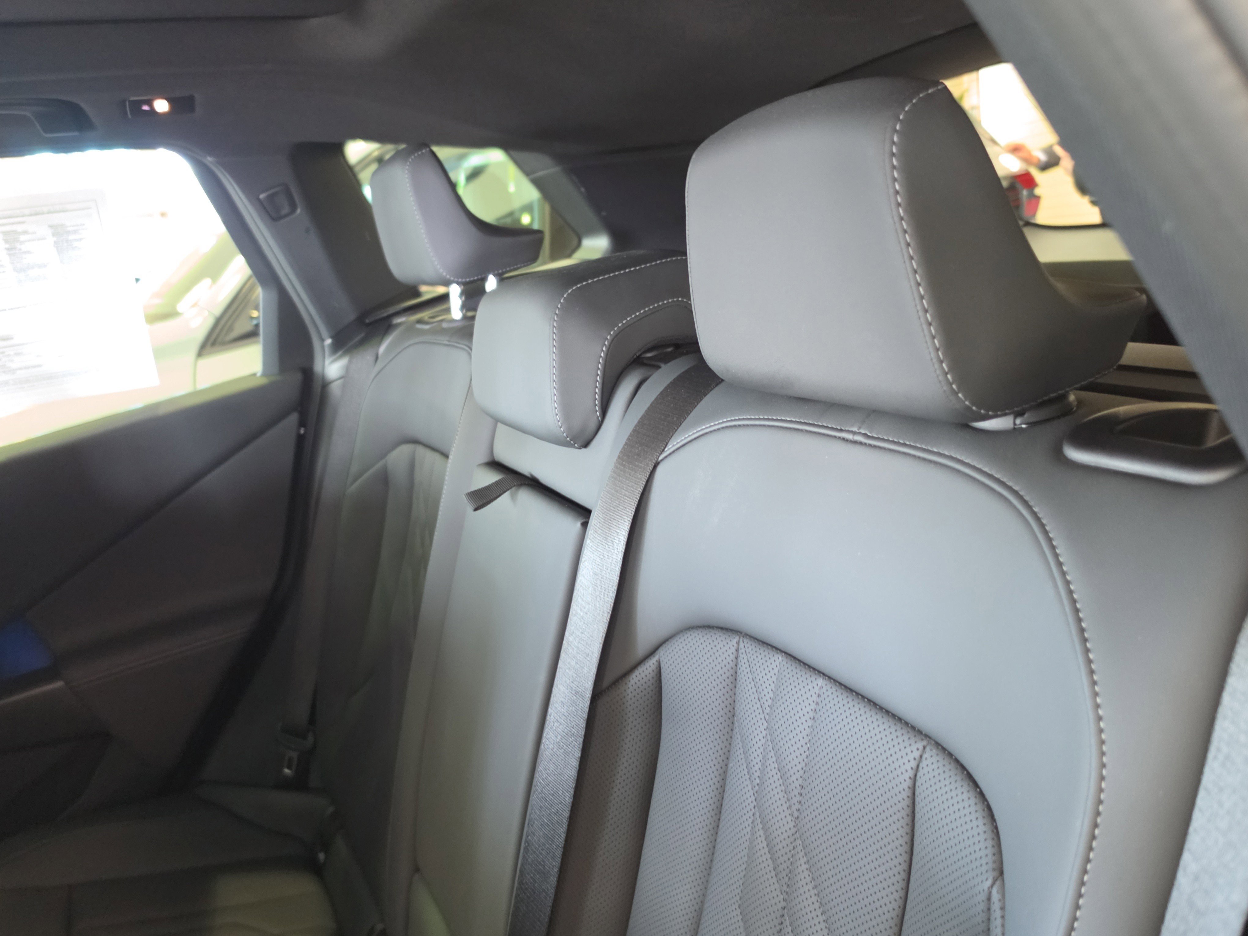 Used 2025 BMW X3 xDrive30i image 12