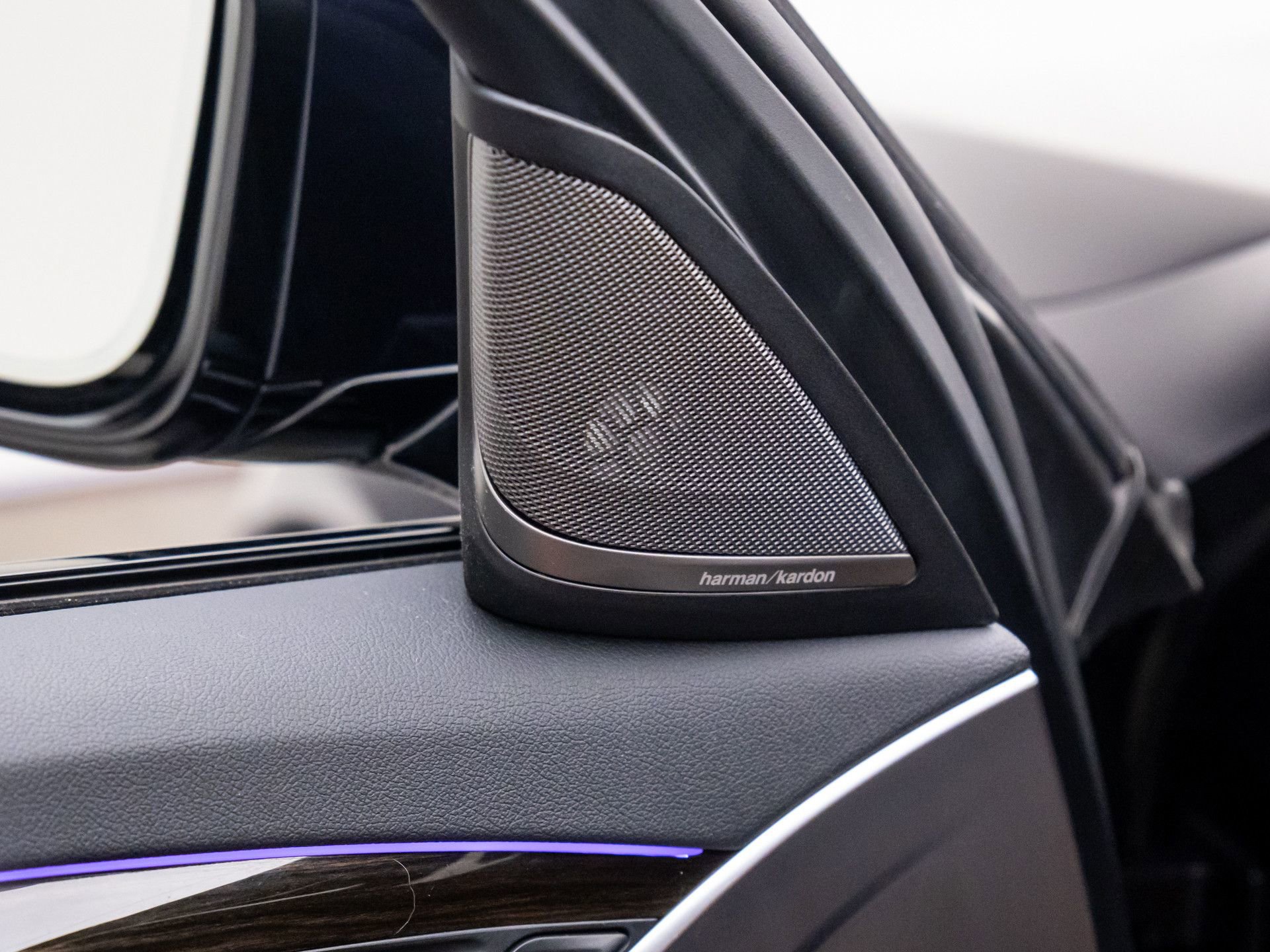 Used 2023 BMW 540i xDrive w/ Executive Package image 14