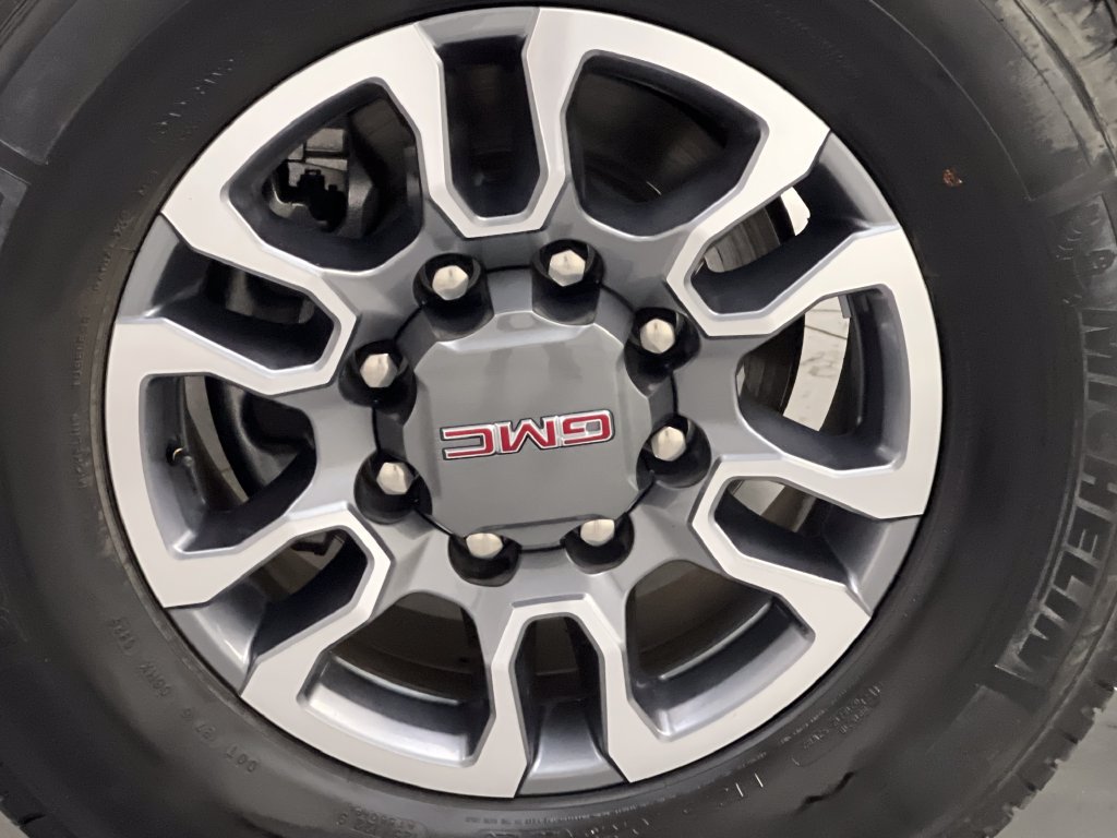 Used 2025 GMC Sierra 2500 SLT AWD/4WD image 68
